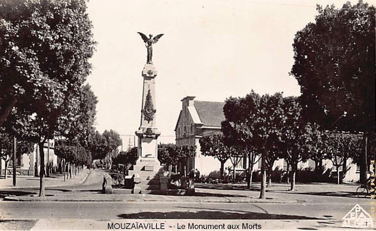 Mouzaiaville - Monument aux Morts.jpg